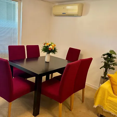 Galateya Two-bedroom * סבטי ולאס