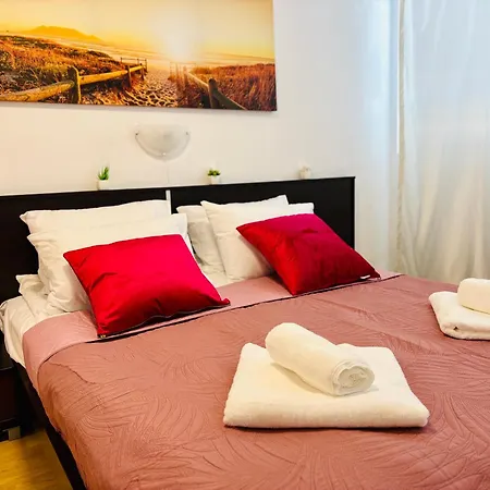 דירה Galateya Two-bedroom סבטי ולאס
