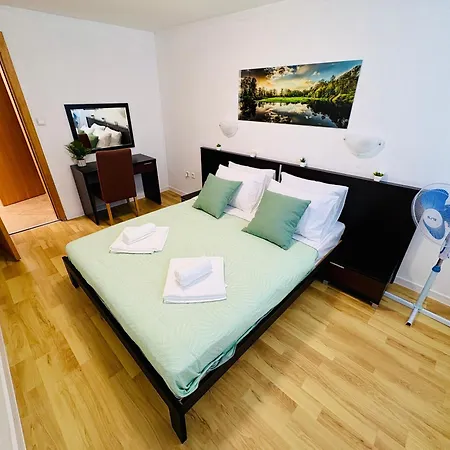 דירה Galateya Two-bedroom סבטי ולאס